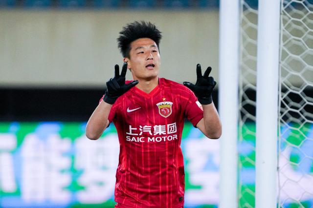 开云体验-【中超】武磊连续破门冯劲进世界波 海港2比1大连人