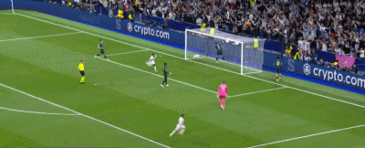 开云移动端-这庆祝打几分？巴尔韦德三次庆祝：捶胸挥拳、指队友、拥抱队友